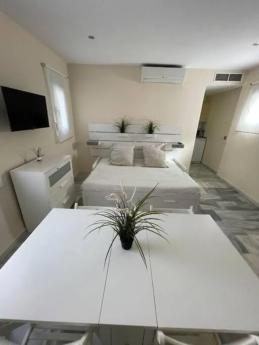 Apartamento En Calle Rocio-Triana Sevilla 0*,
